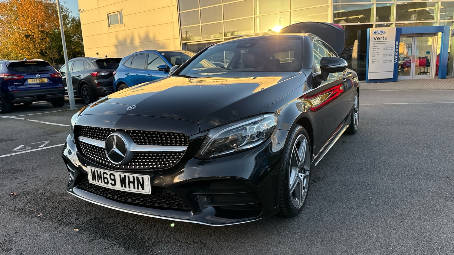 Used Mercedes-Benz C Class 2020 for sale - 76403151: Photo 8