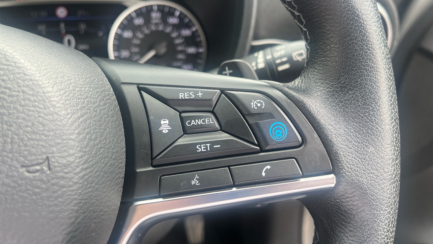 Used Nissan Juke 2022 for sale - 76332701: Photo 33