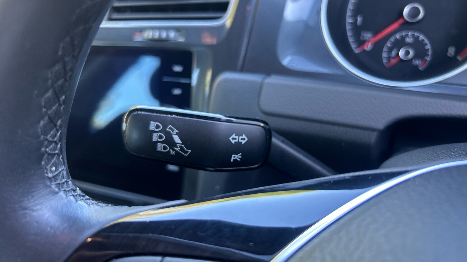 Used Volkswagen Golf 2018 for sale - 76036609: Photo 24