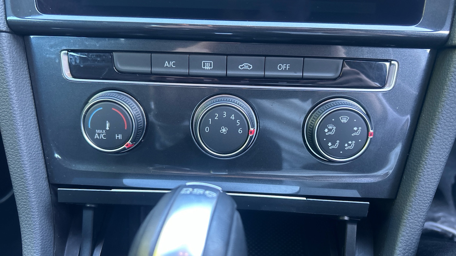 Used Volkswagen Golf 2018 for sale - 76036609: Photo 27