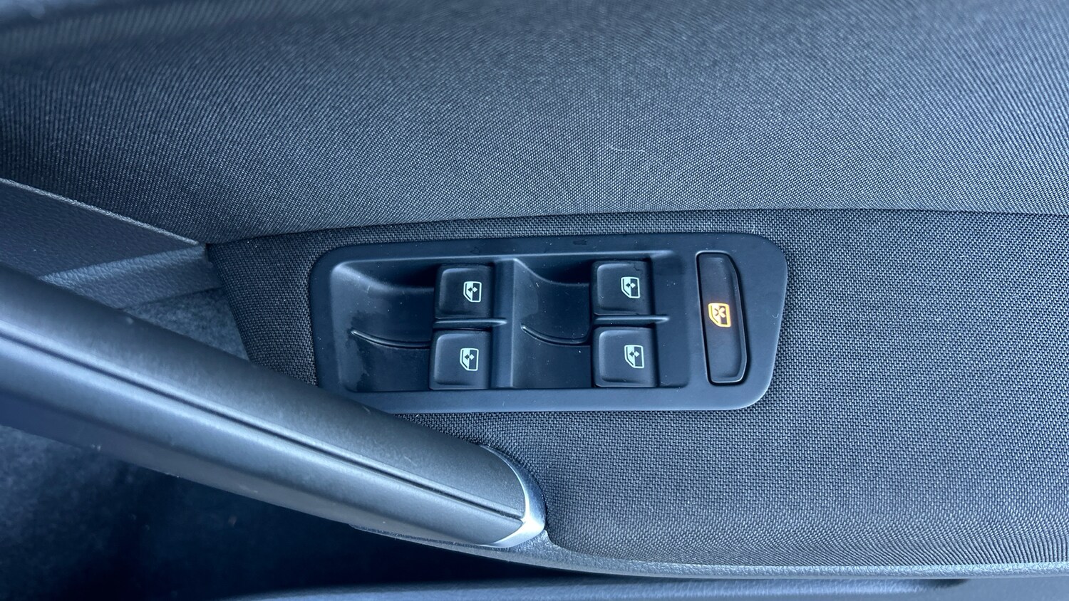 Used Volkswagen Golf 2018 for sale - 76036609: Photo 45