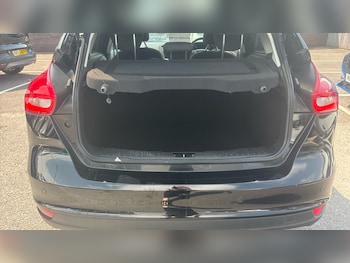 Used Ford Focus 2017 for sale - 79227937: Photo