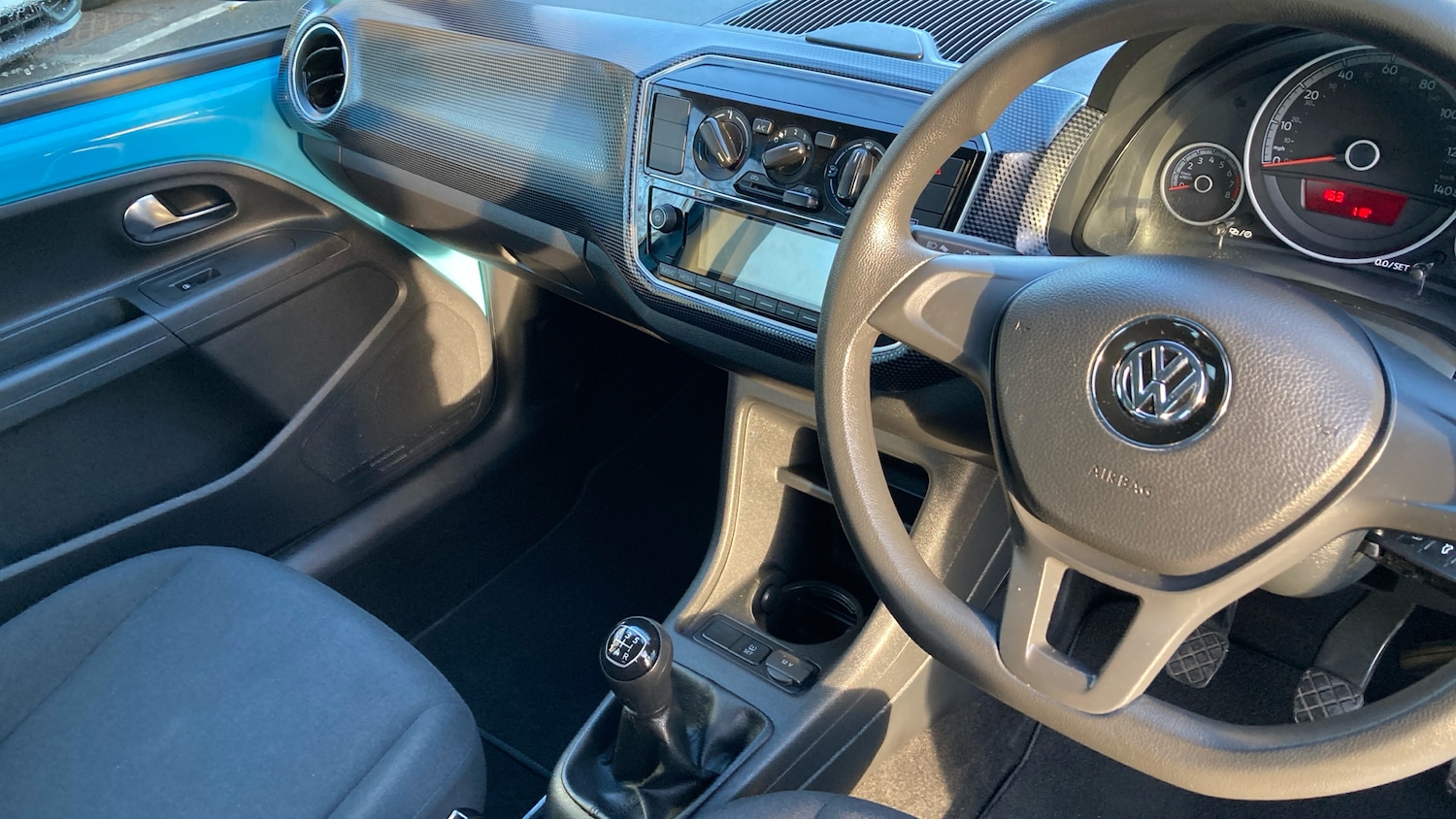 Used Volkswagen up! 2016 for sale - 76932113: Photo 14