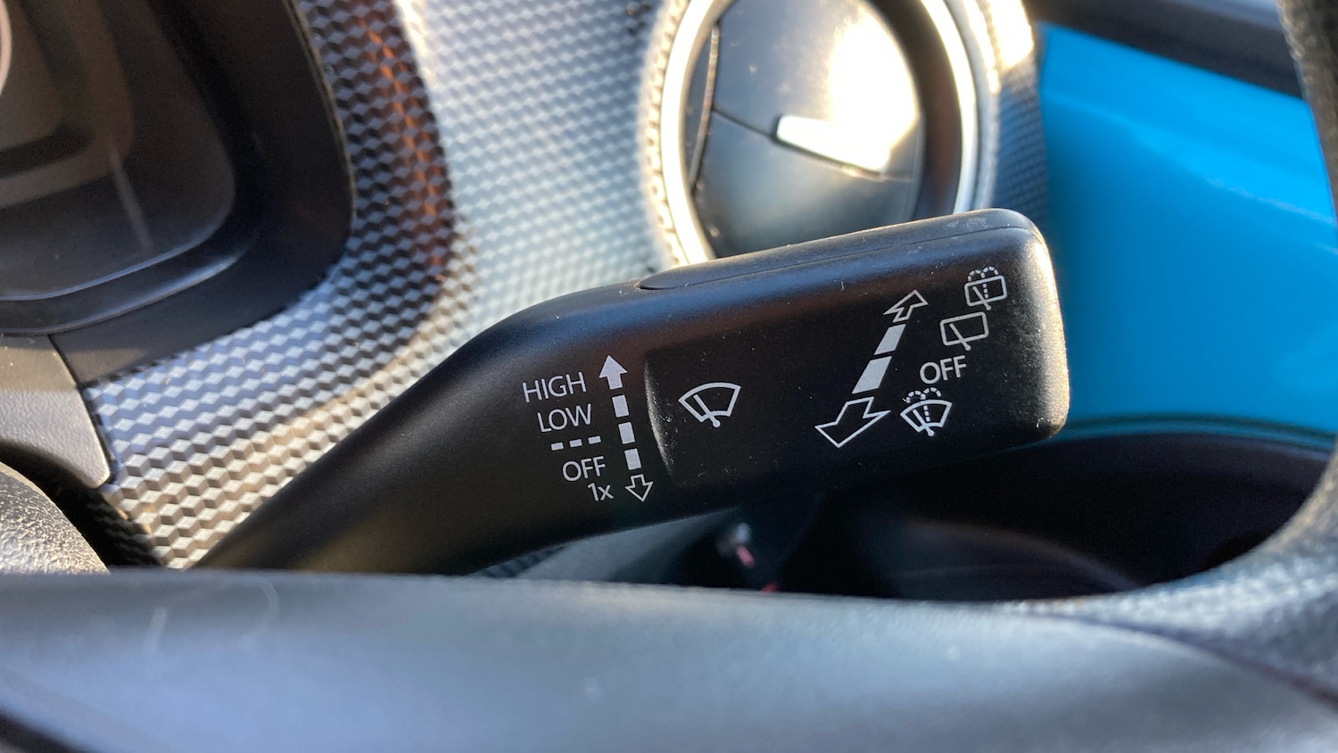 Used Volkswagen up! 2016 for sale - 76932113: Photo 23