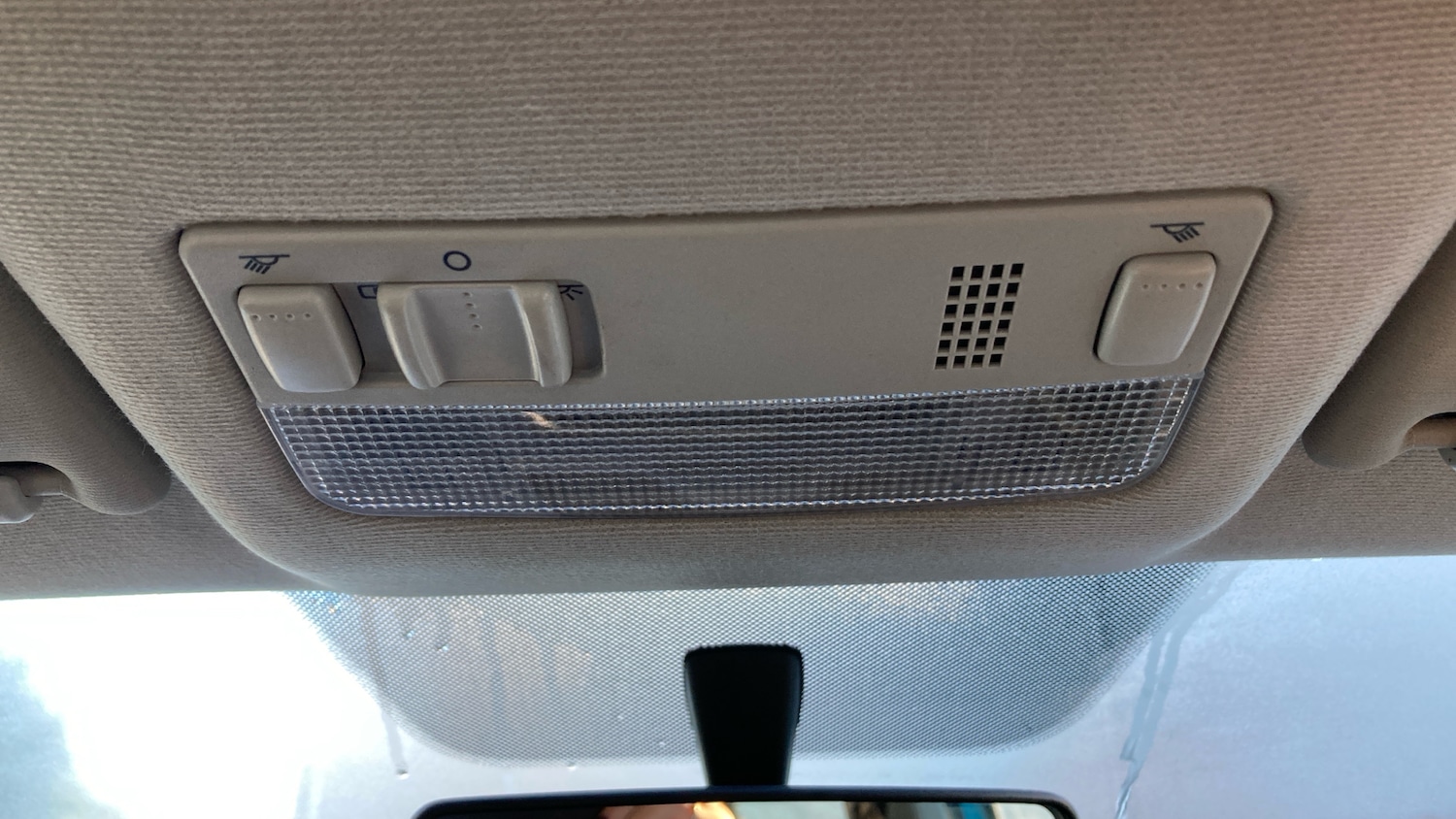 Used Volkswagen up! 2016 for sale - 76932113: Photo 25