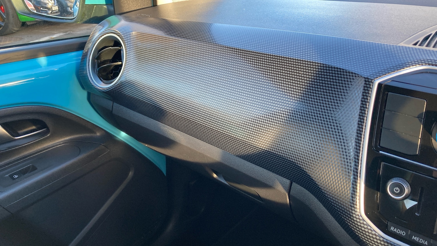 Used Volkswagen up! 2016 for sale - 76932113: Photo 28