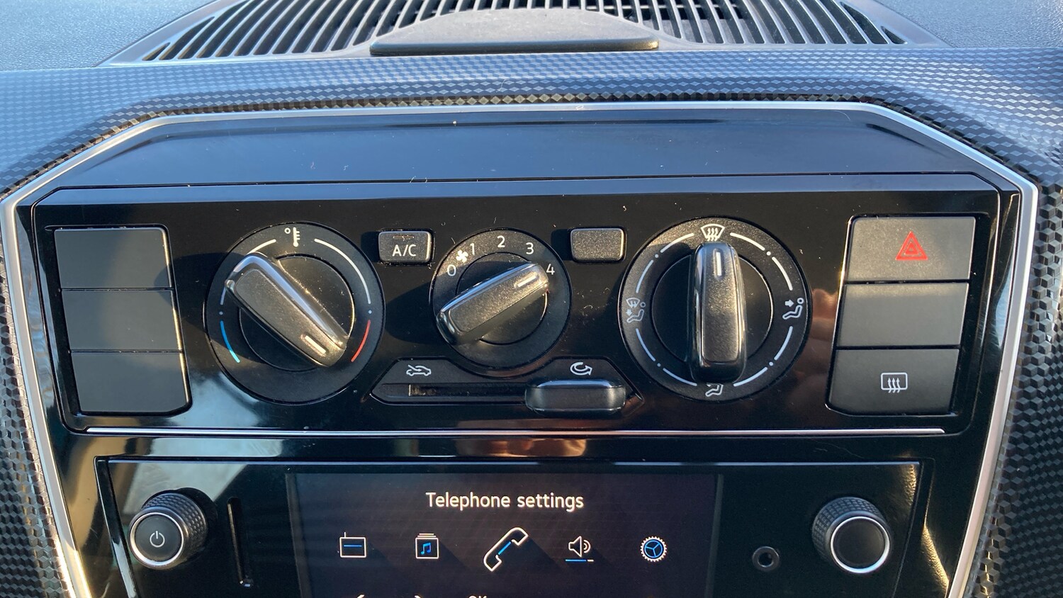 Used Volkswagen up! 2016 for sale - 76932113: Photo 33