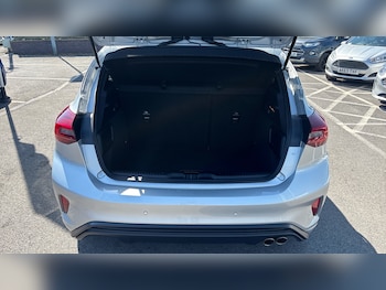 Used Ford Focus 2023 for sale - 78465564: Photo