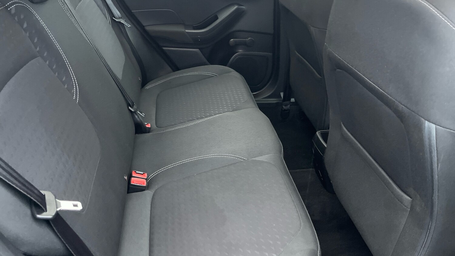 Used Ford Fiesta 2019 for sale - 76374297: Photo 16