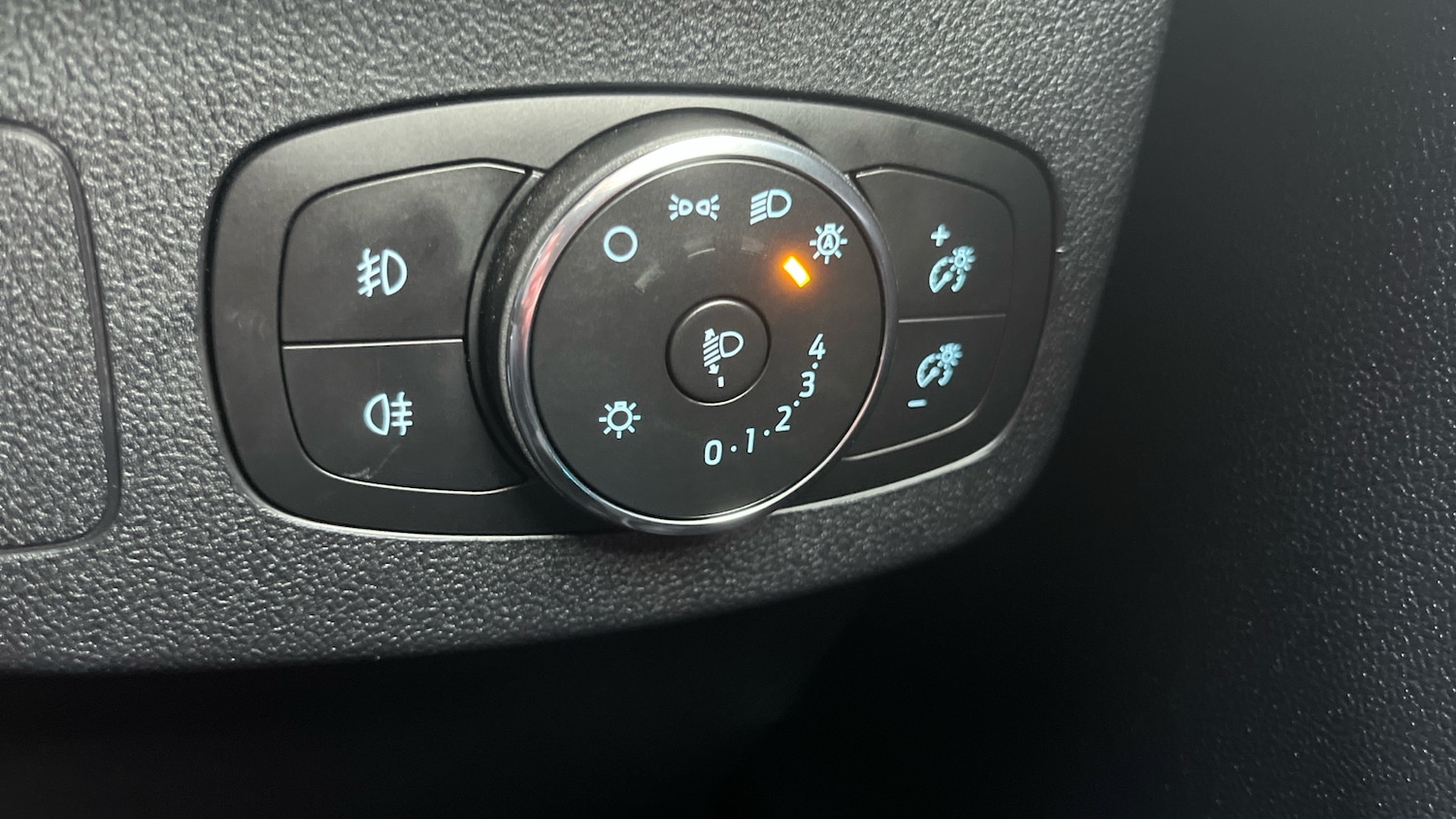 Used Ford Puma 2023 for sale - 76806991: Photo 29