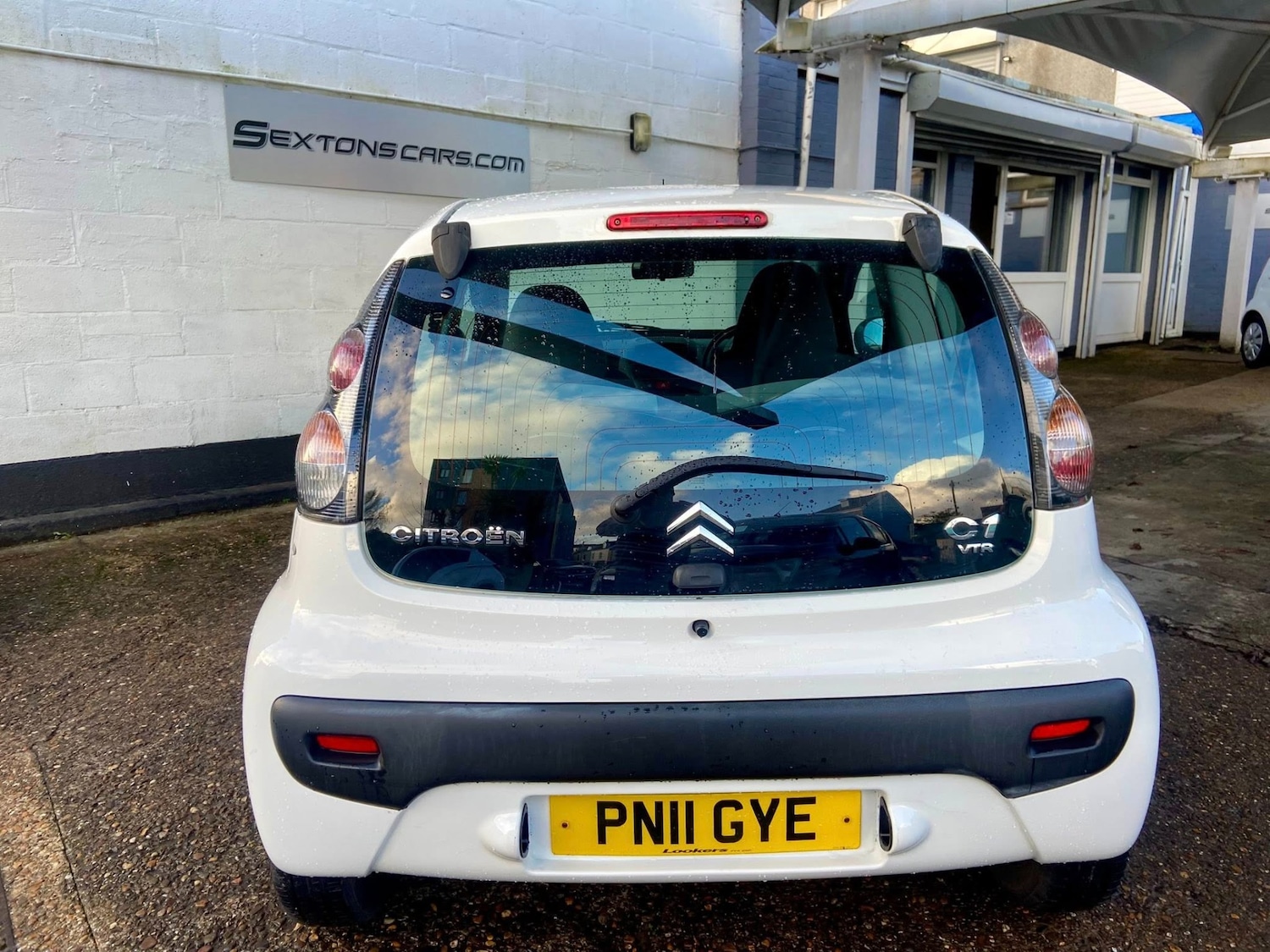 Used Citroen C1 2011 for sale - 76922145: Photo 6