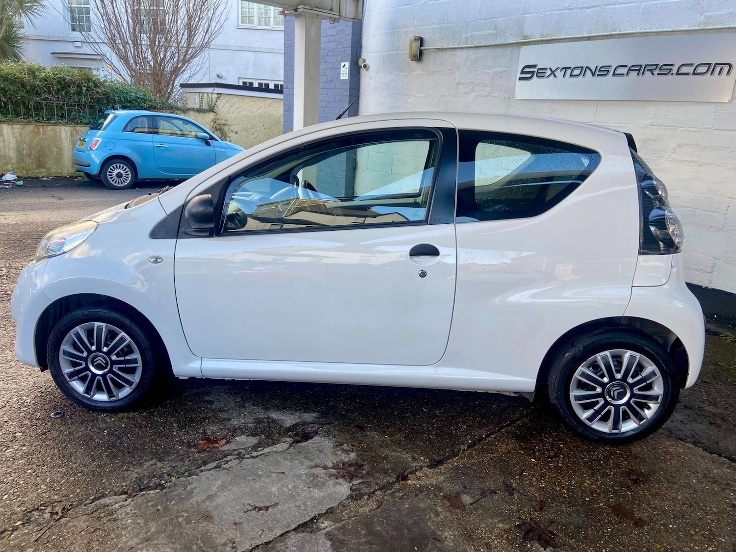 Used Citroen C1 2011 for sale - 76922145: Photo 9