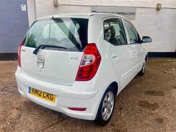 Used Hyundai i10 2012 for sale - 79652252: Photo