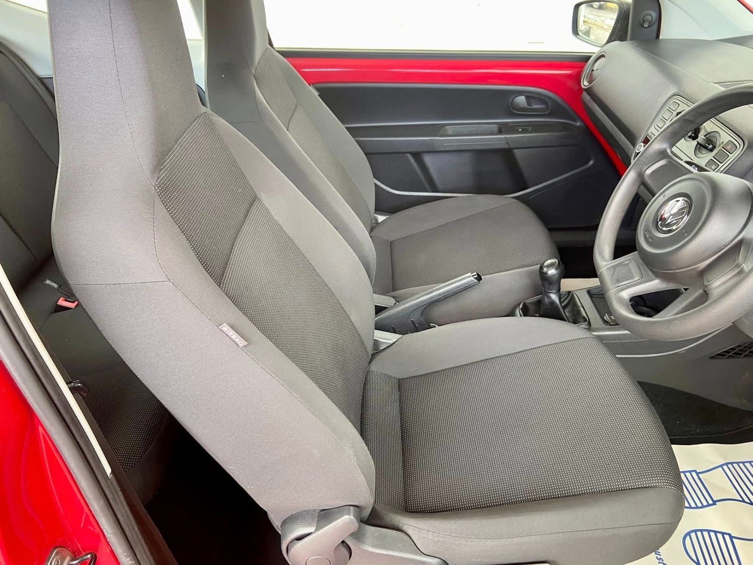 Used Volkswagen up! 2012 for sale - 77577942: Photo 9