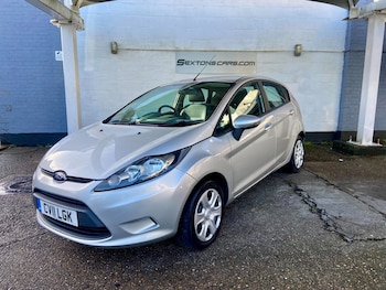 Used Ford Fiesta 2011 for sale - 77167999: Photo