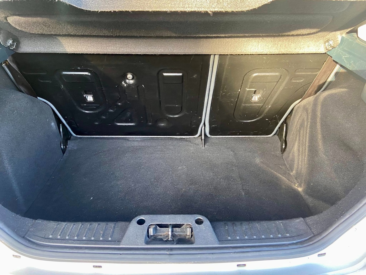 Used Ford Fiesta 2011 for sale - 77167999: Photo 23