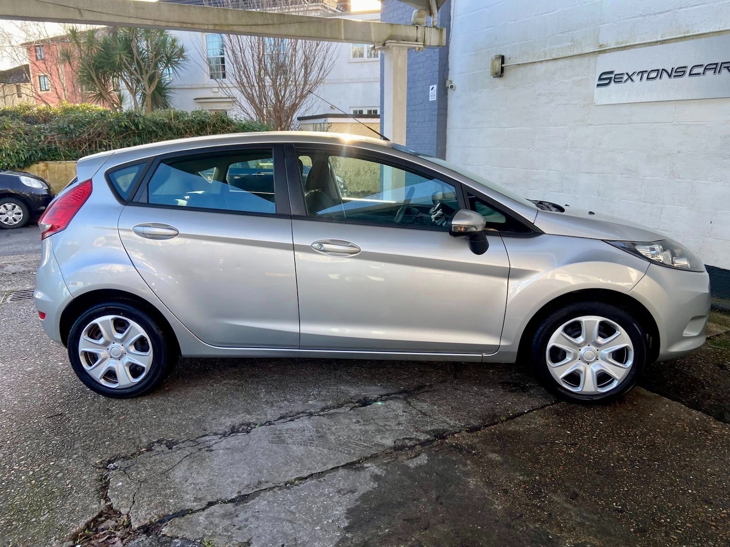 Used Ford Fiesta 2011 for sale - 77167999: Photo 8