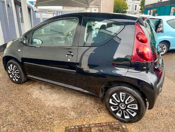 Used Peugeot 107 2012 for sale - 79651013: Photo