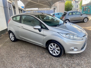 Used Ford Fiesta 2011 for sale - 78767672: Photo