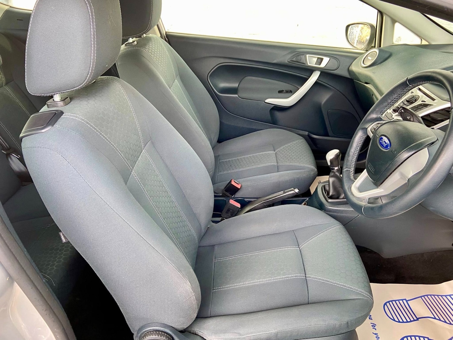 Used Ford Fiesta 2012 for sale - 77207994: Photo 10