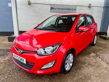 Used Hyundai i20 2013 for sale - 79068571: Photo