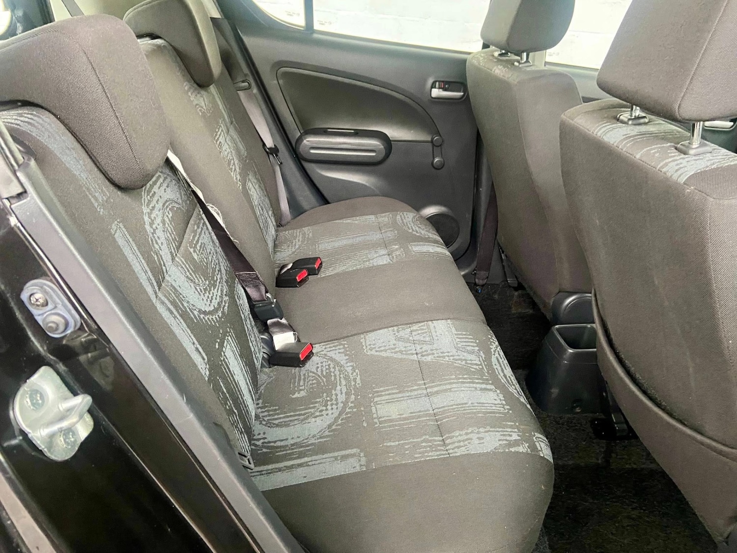 Used Vauxhall Agila 2012 for sale - 76987080: Photo 14