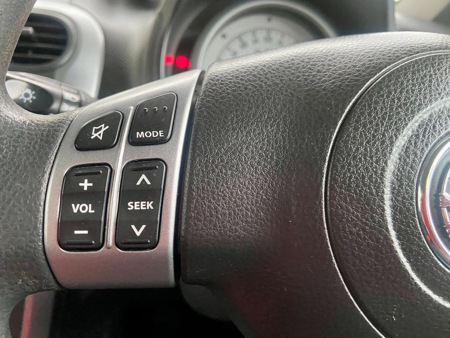 Used Vauxhall Agila 2012 for sale - 76987080: Photo 16