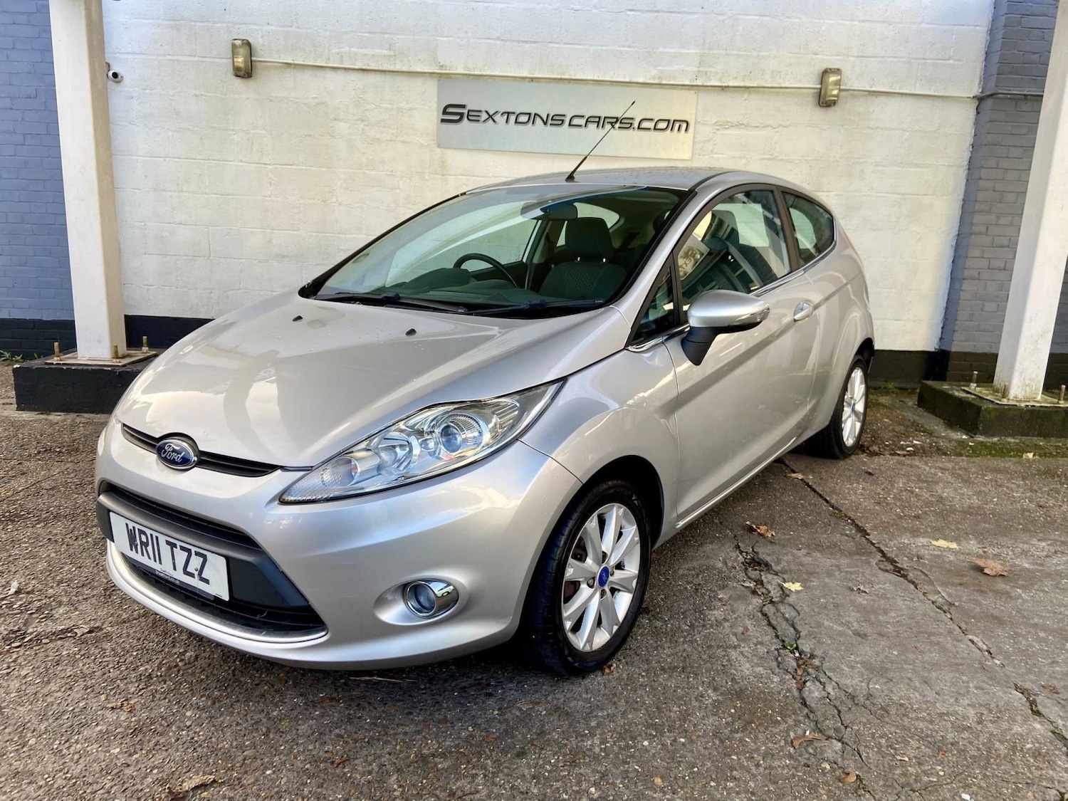 Used Ford Fiesta 2011 for sale - 76651183: Photo 1