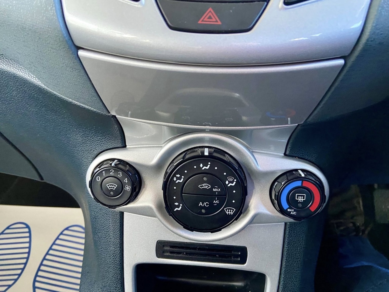 Used Ford Fiesta 2011 for sale - 76651183: Photo 17