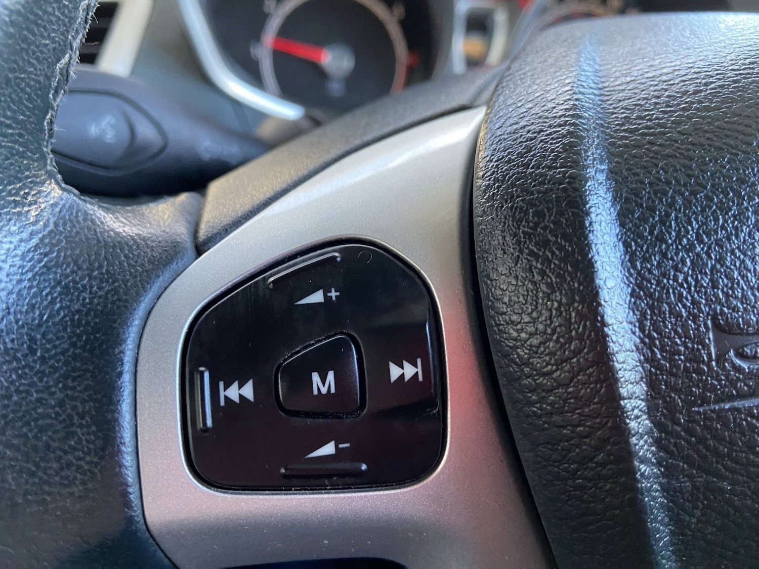 Used Ford Fiesta 2011 for sale - 76651183: Photo 21