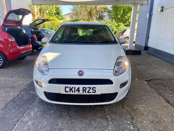 Used Fiat Punto 2014 for sale - 74742961: Photo 10