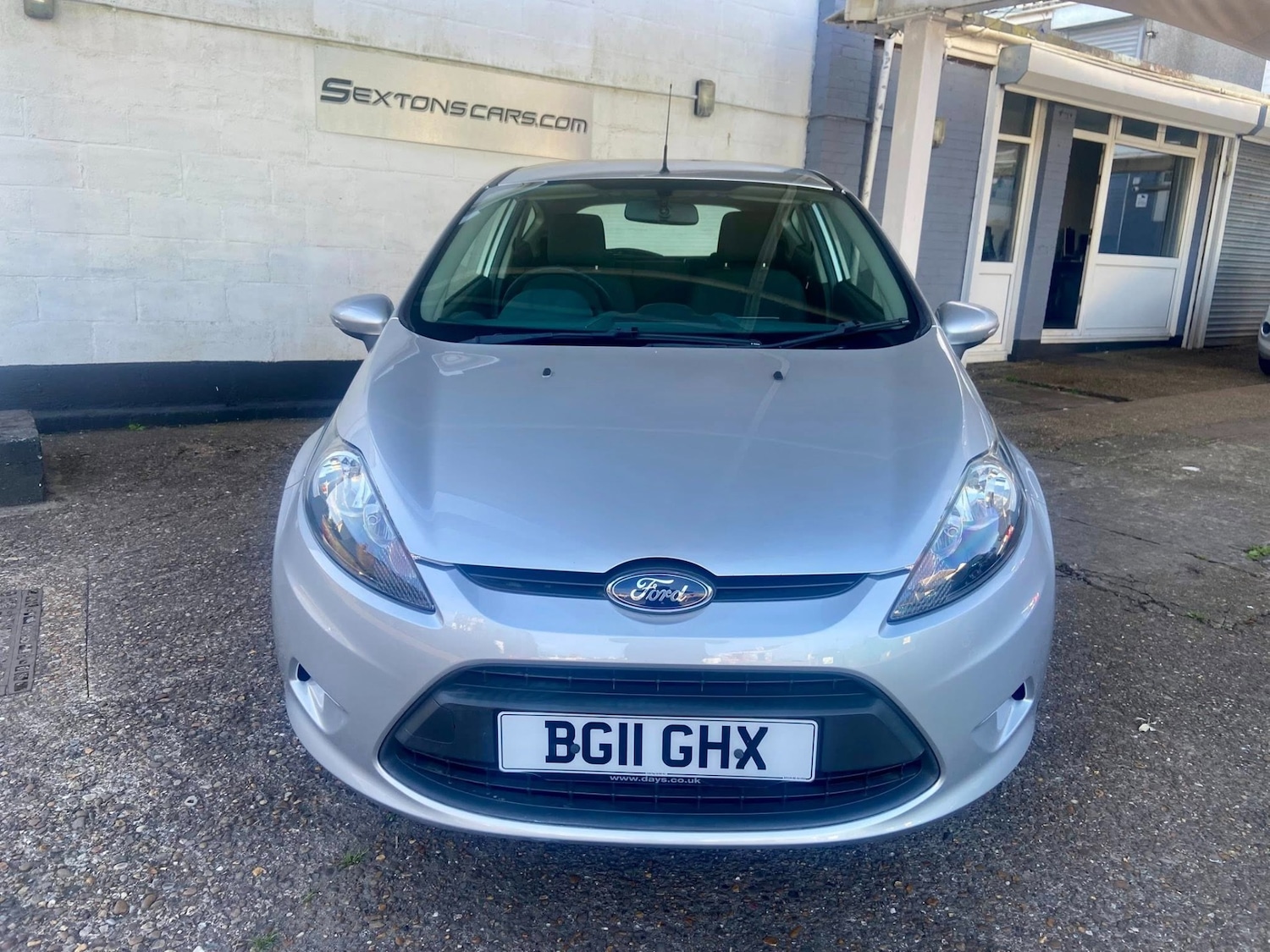 Used Ford Fiesta 2011 for sale - 78149653: Photo 2