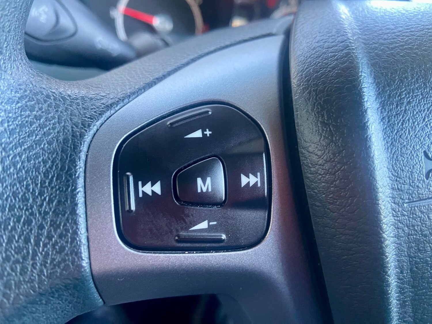 Used Ford Fiesta 2011 for sale - 78149653: Photo 21