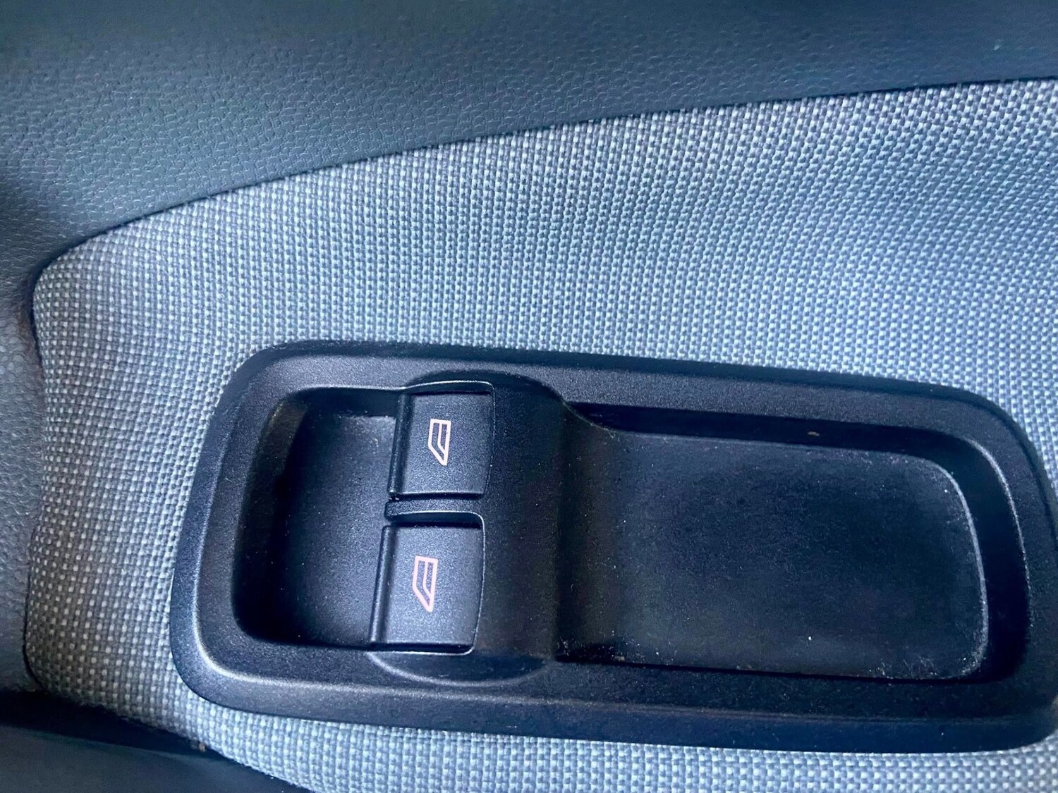 Used Ford Fiesta 2011 for sale - 78149653: Photo 22