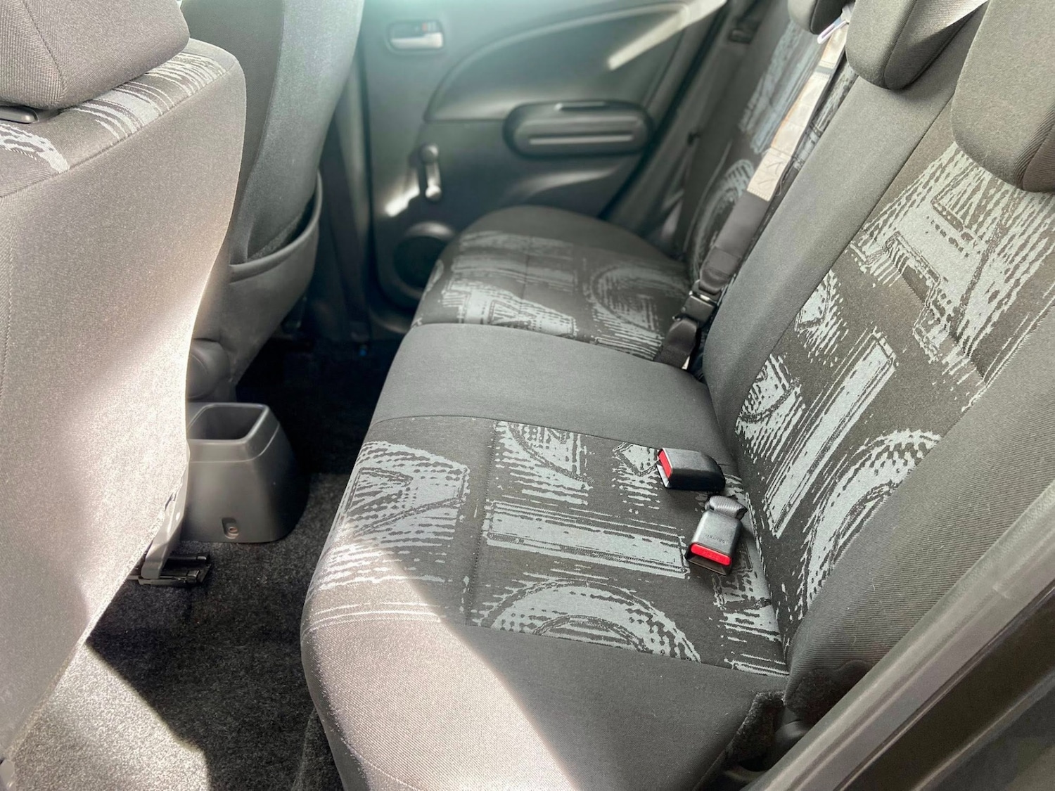 Used Vauxhall Agila 2014 for sale - 76402212: Photo 15