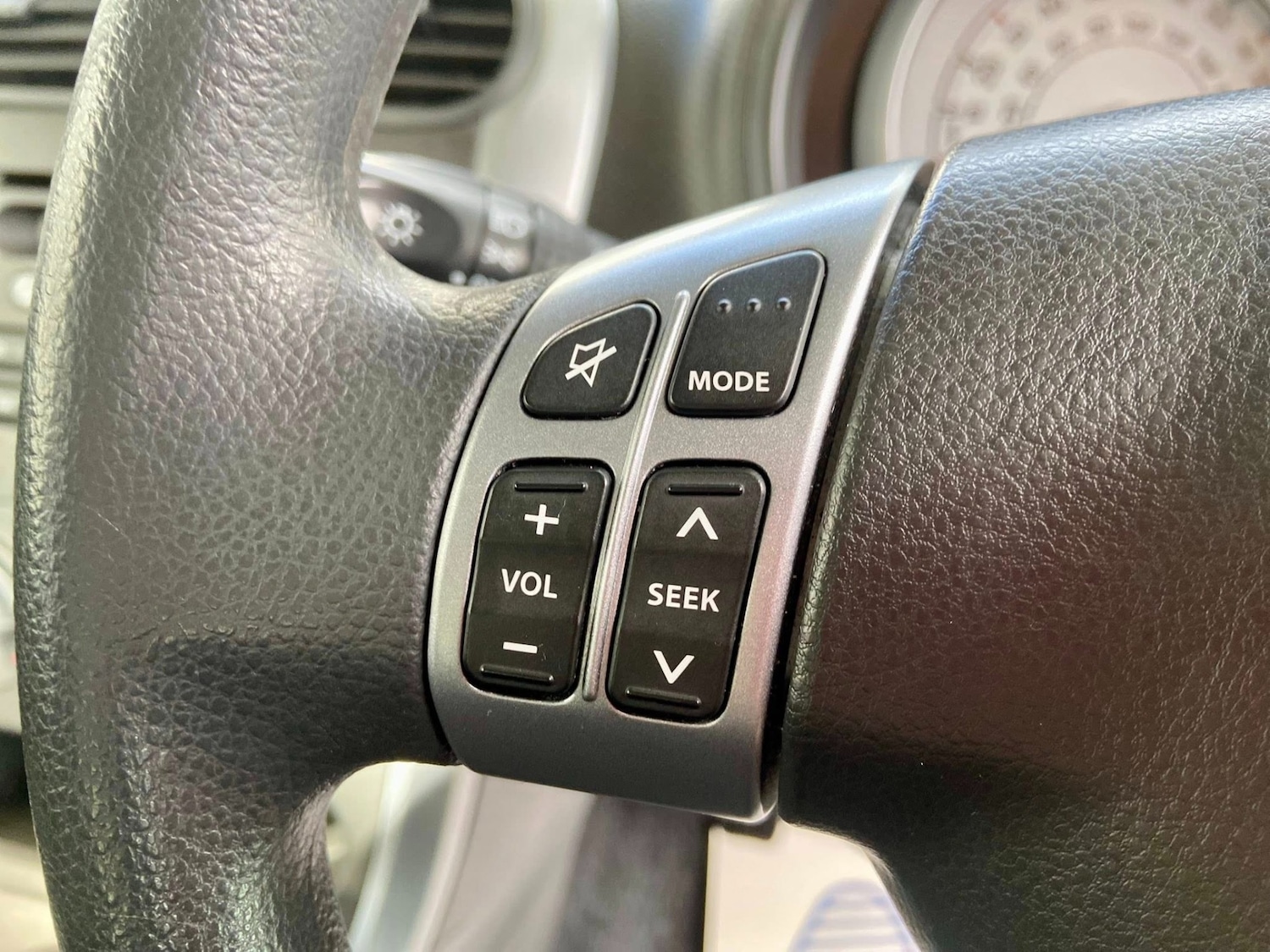 Used Vauxhall Agila 2014 for sale - 76402212: Photo 16