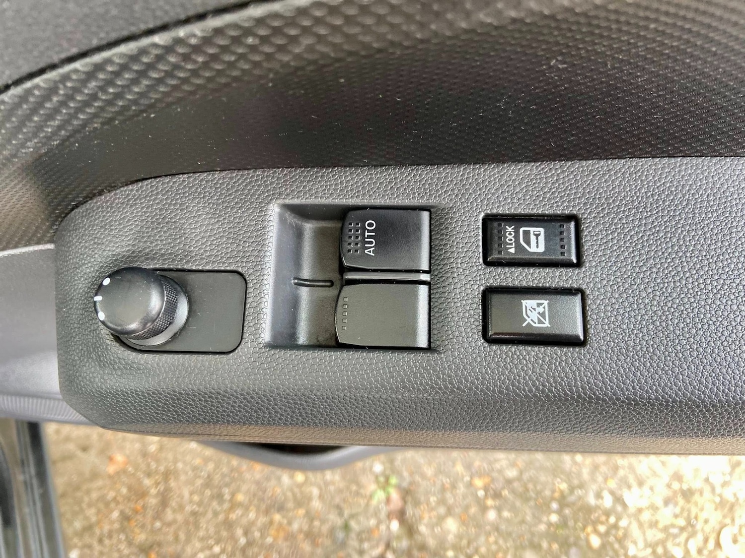 Used Vauxhall Agila 2014 for sale - 76402212: Photo 17