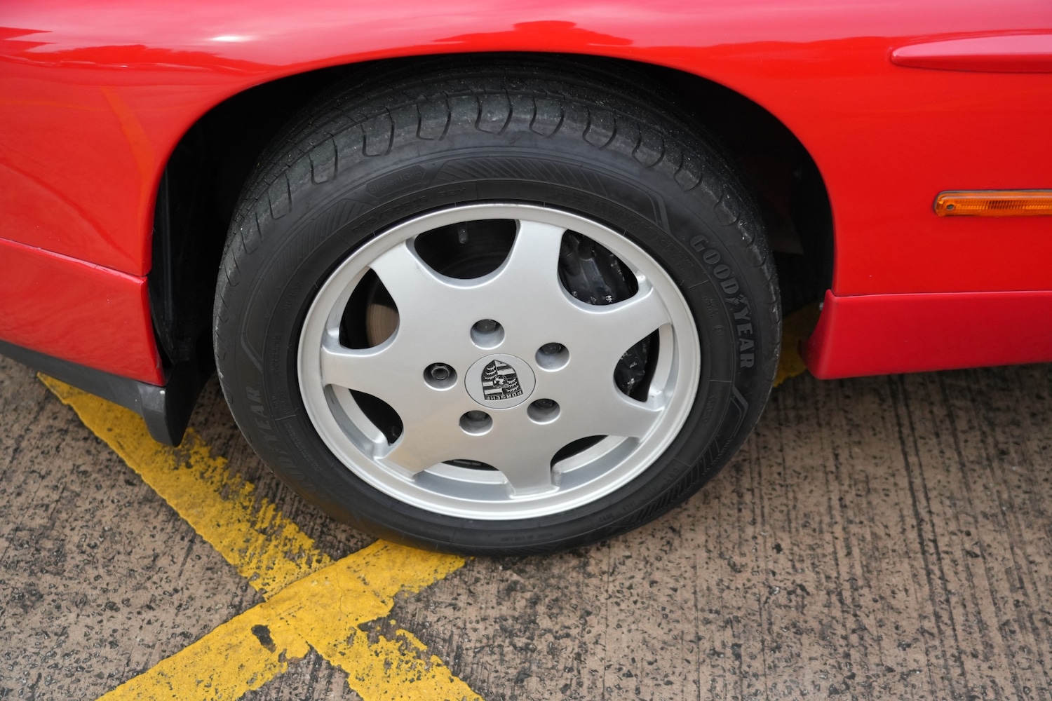 Used Porsche 928 1990 for sale - 76449257: Photo 11