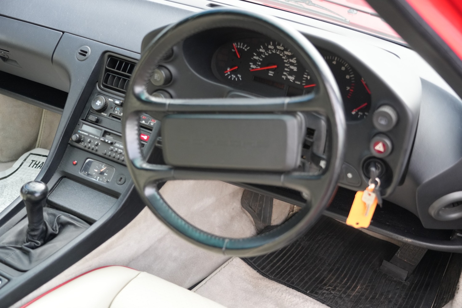 Used Porsche 928 1990 for sale - 76449257: Photo 19