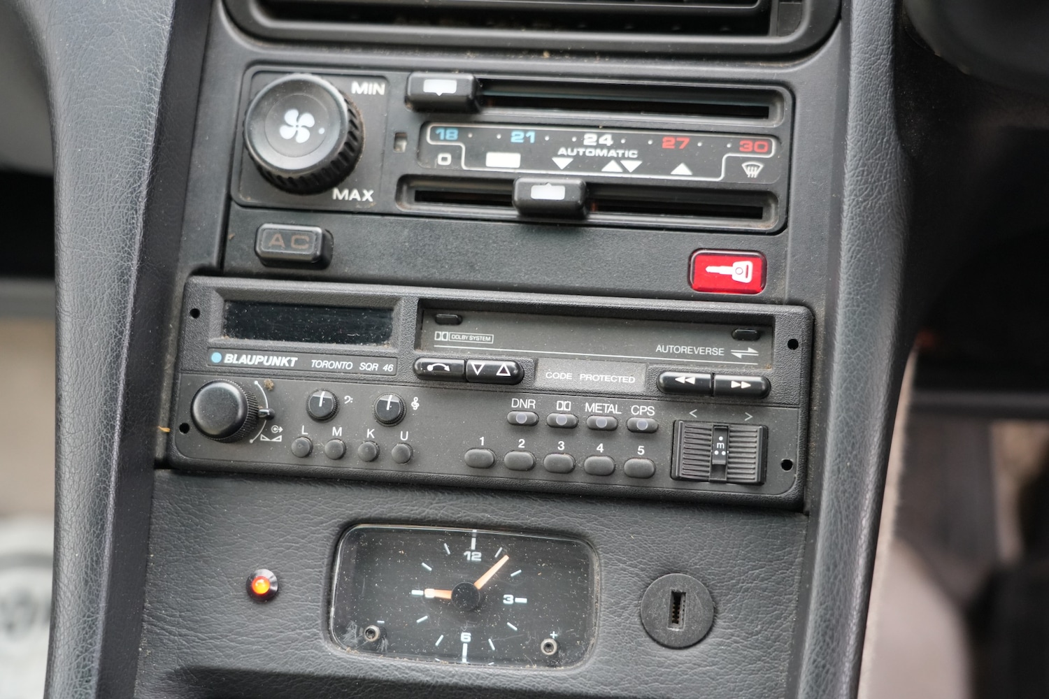 Used Porsche 928 1990 for sale - 76449257: Photo 23