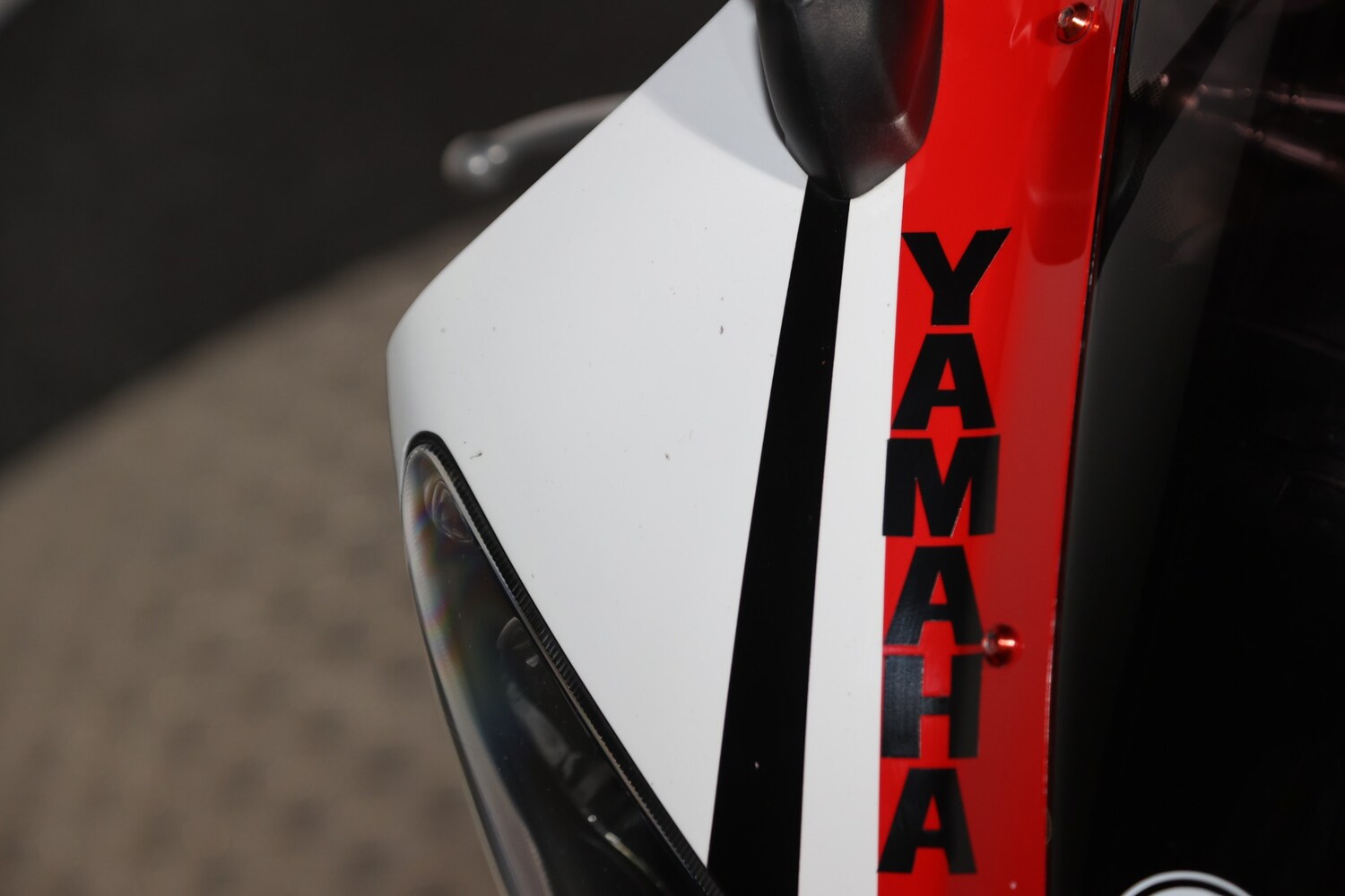 Used Yamaha R1 2004 for sale - 78940082: Photo 23