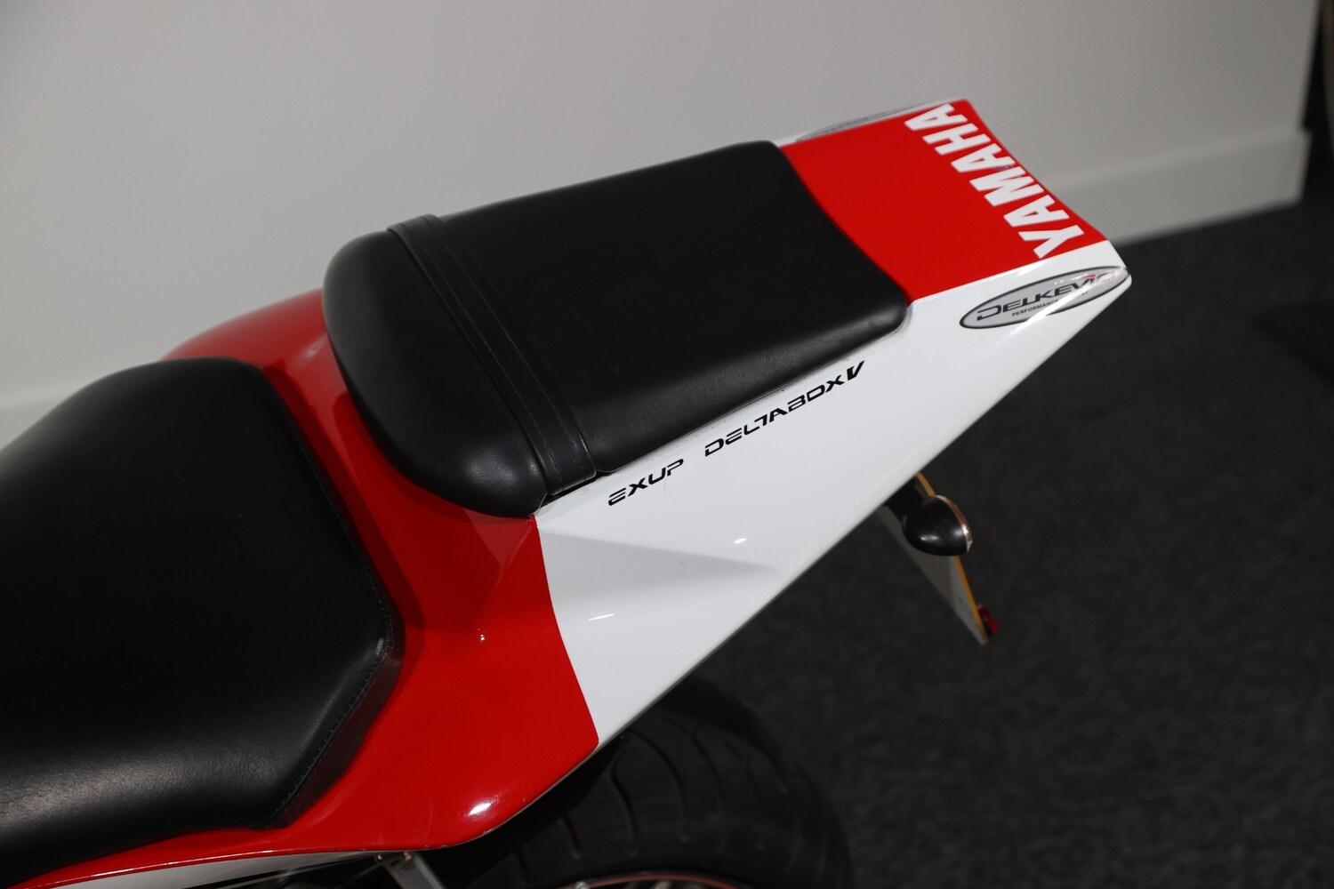 Used Yamaha R1 2004 for sale - 78940082: Photo 9