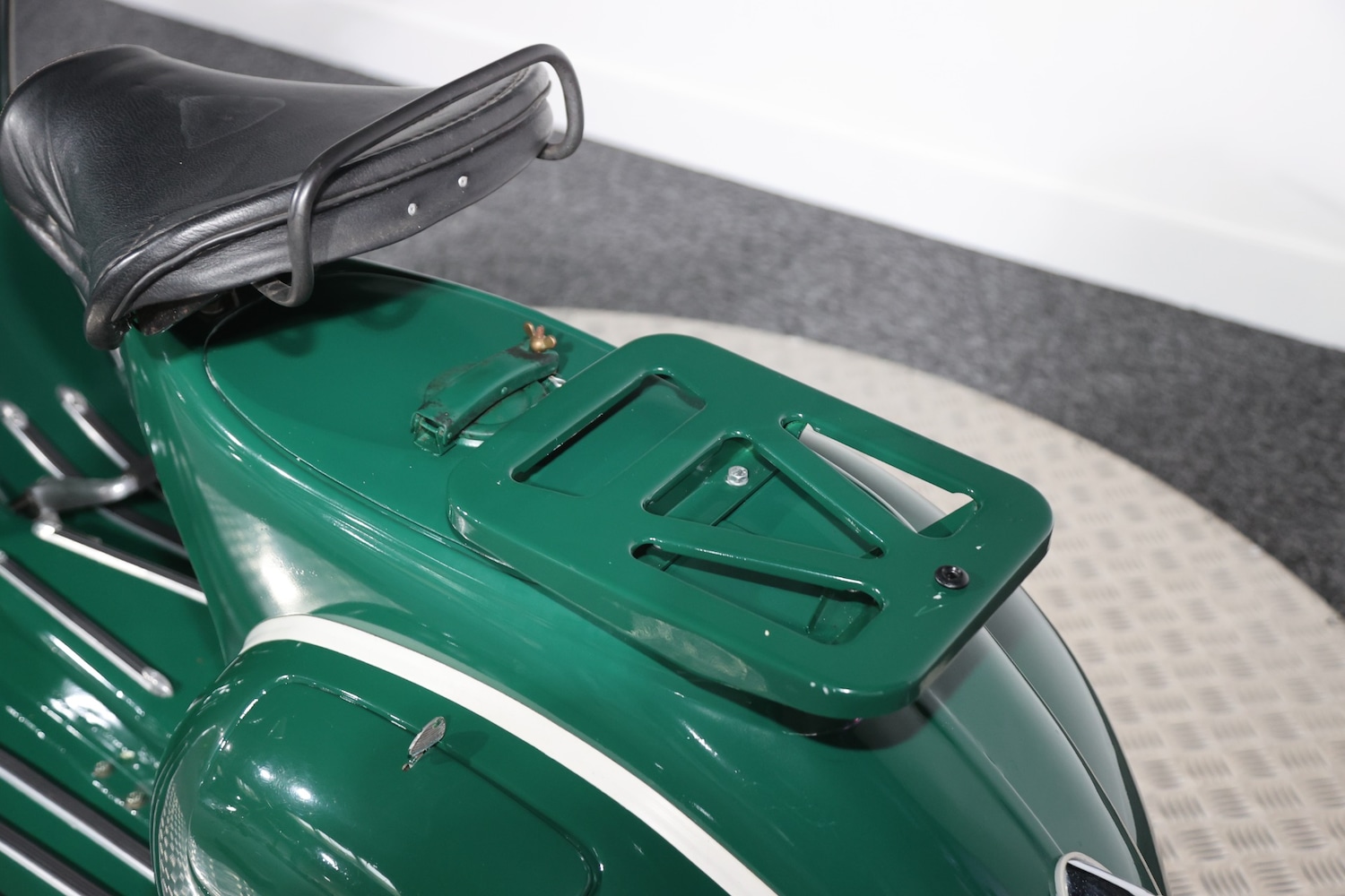 Used DOUGLAS VESPA 2011 for sale - 78542462: Photo 8