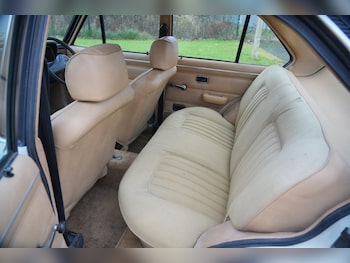 Used Ford Escort 1976 for sale - 77350209: Photo