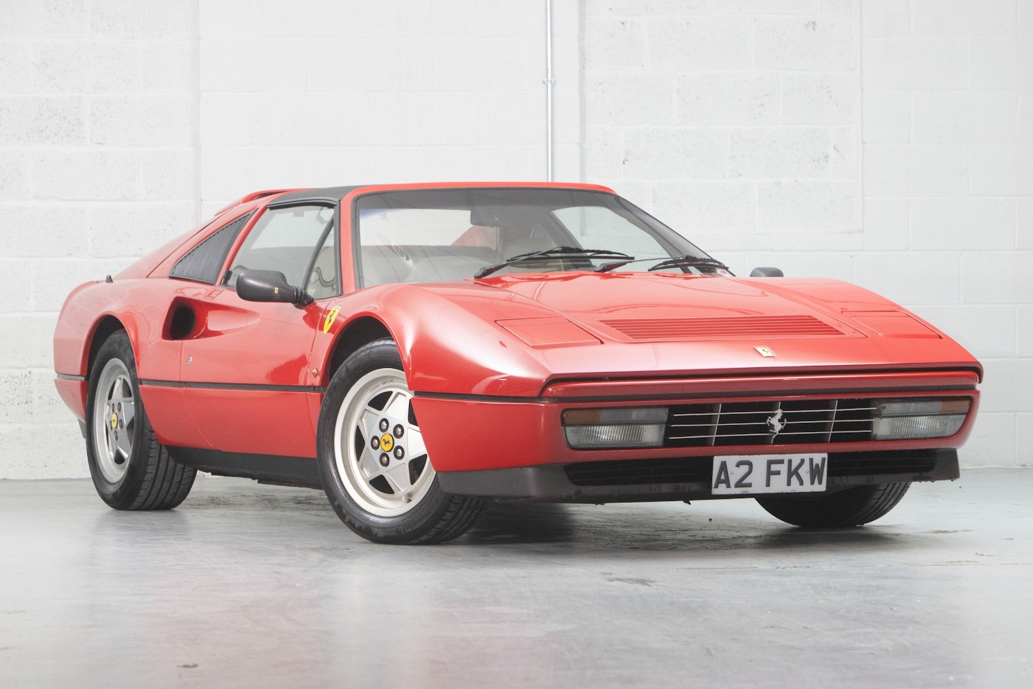 Used Ferrari 328 1989 for sale - 76365201: Photo 1