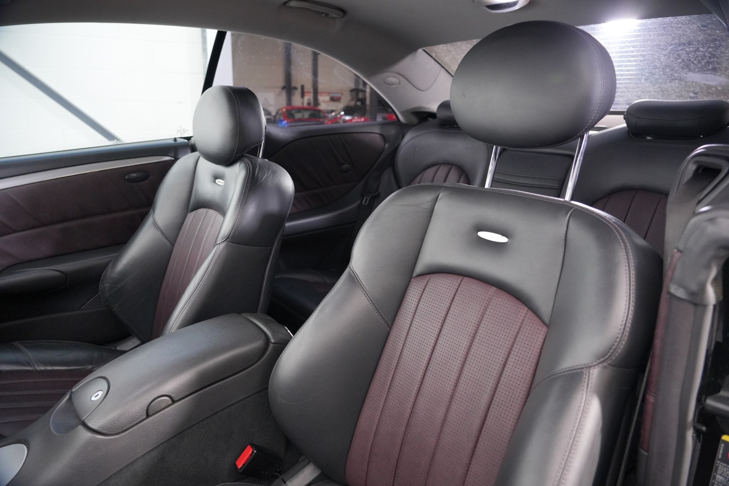 Used Mercedes-Benz CLK 2003 for sale - 77350178: Photo 4