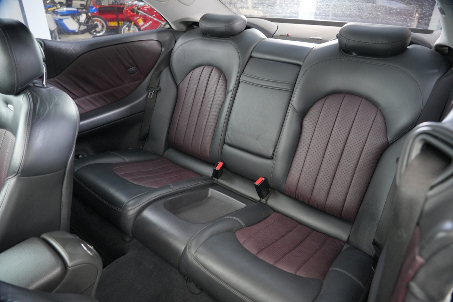 Used Mercedes-Benz CLK 2003 for sale - 77350178: Photo 5