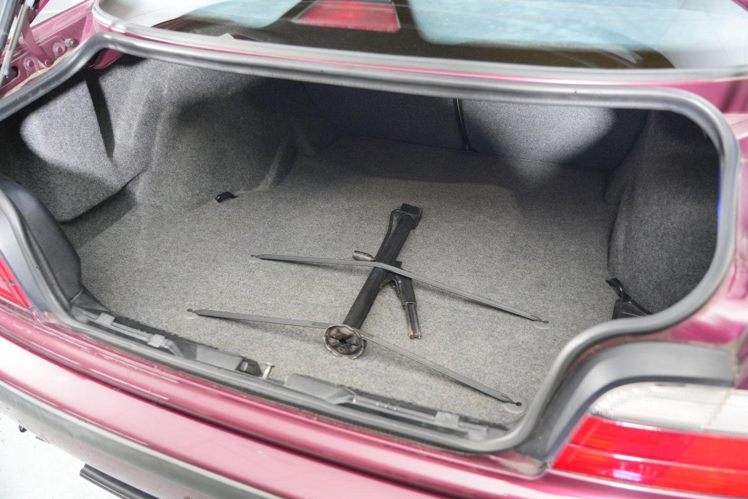 Used BMW 3 Series 1998 for sale - 77326528: Photo 12