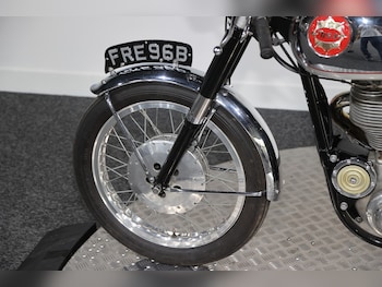 Used BSA DBD34 GOLD STAR CLUBMAN 1964 for sale - bike-79559857: Photo
