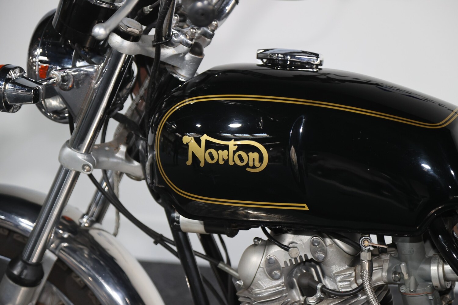 Norton COMMANDO 850